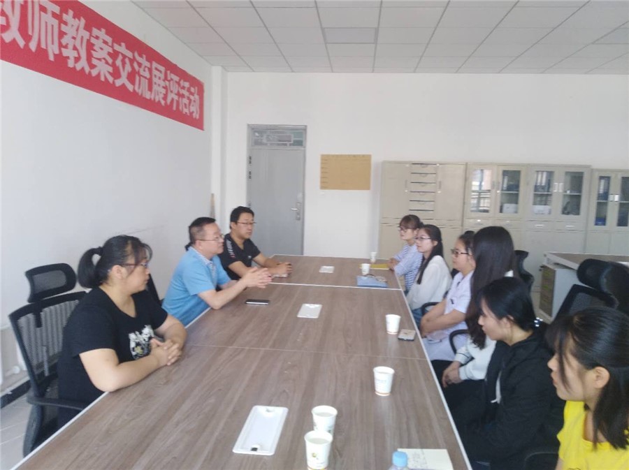 1561082843558087159.jpg 2.jpg