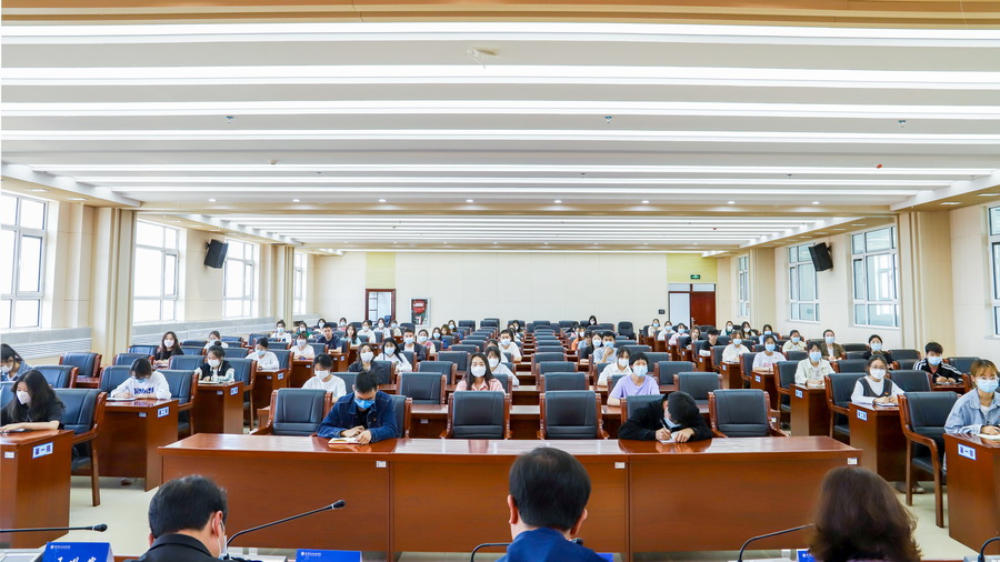 1652793328730007681.jpg 2022年5月17日 甘肃卫生职业学院入党积极分子、发展对象培训启动仪式 (3)_调整大小.jpg