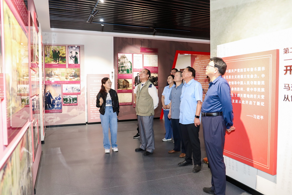 2023年9月18日 社会主义核心价值观南梁精神宣传教育考察、调研座谈会 (19)_调整大小.jpg