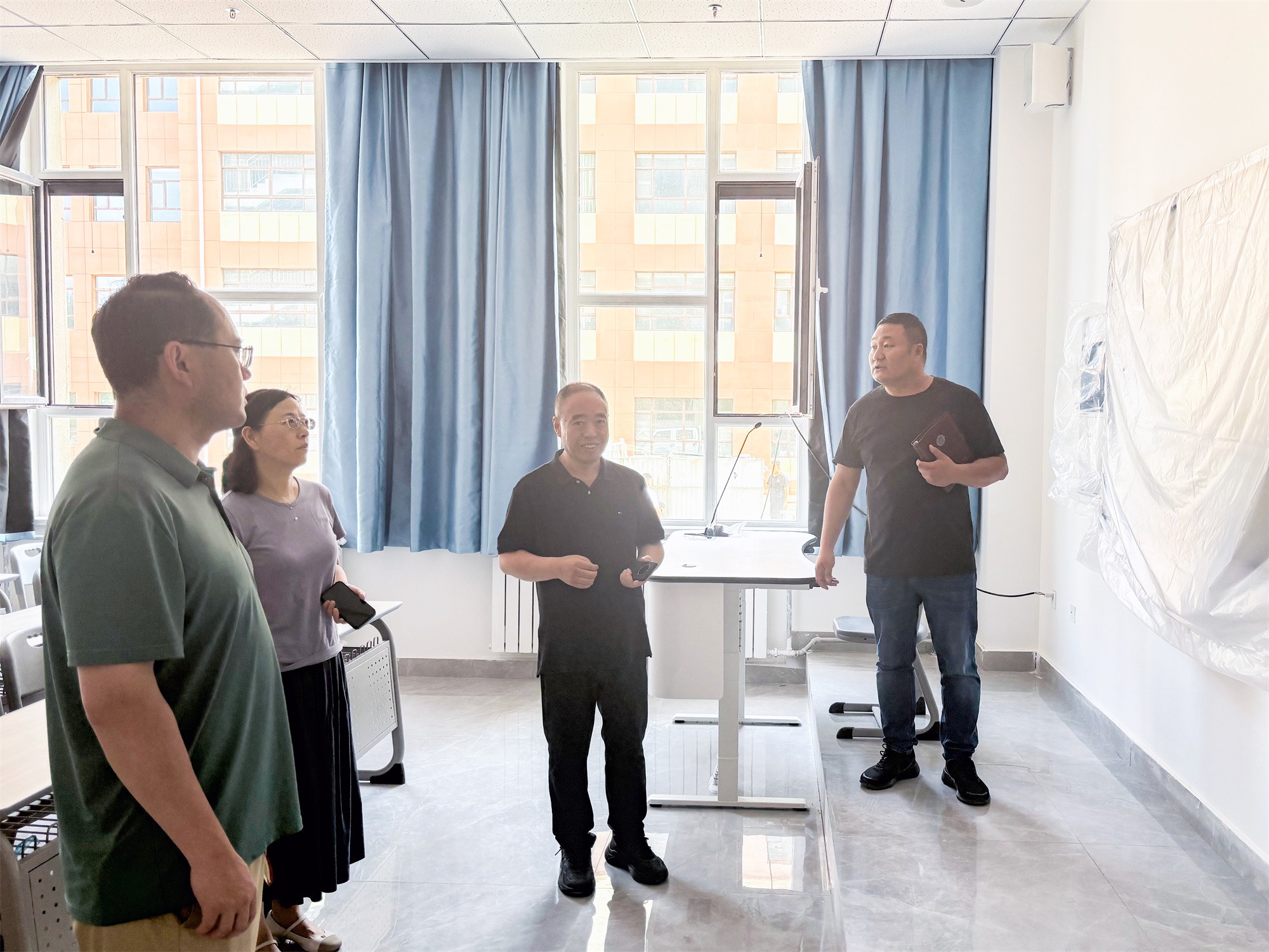 1725028266812041429.jpg 18897284857729543.jpg