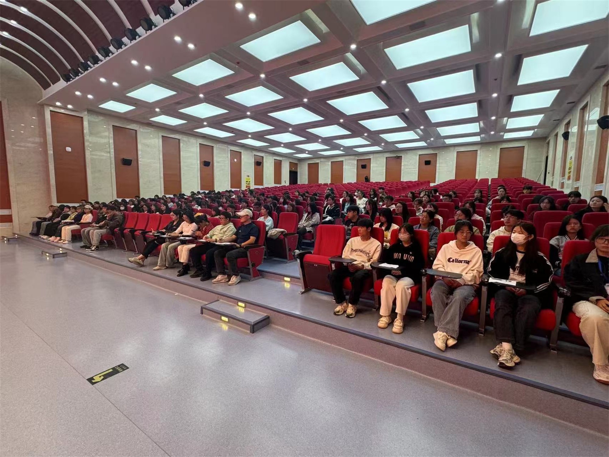 1726190184726030283.jpg 3.jpg